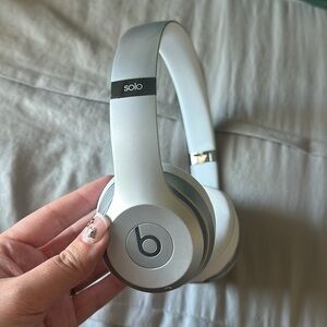 Beats Solo3 wireless